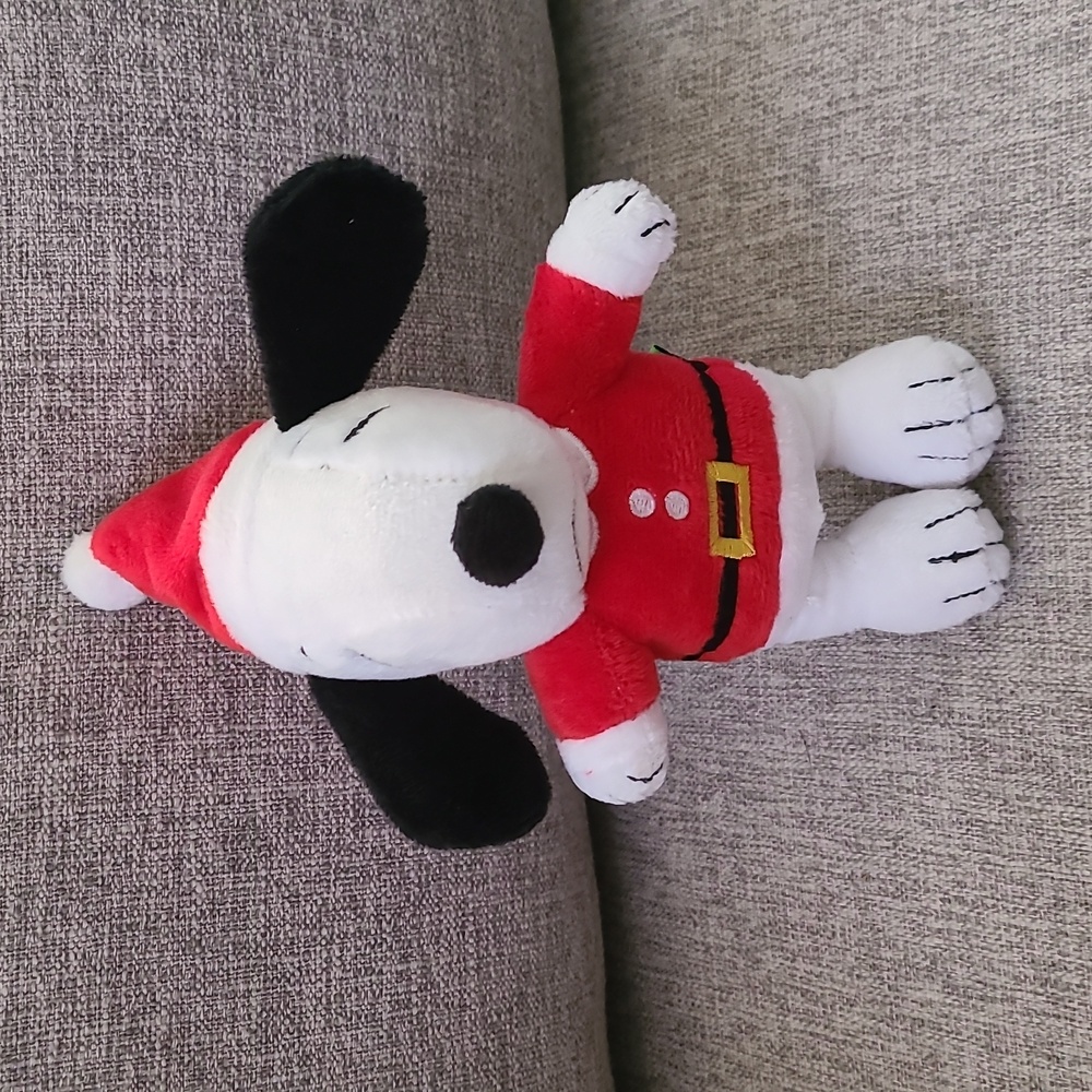 Peanuts Christmas Santa Snoopy Classic Plush Small Dog Toy 8 Inch NEW W/TAGS